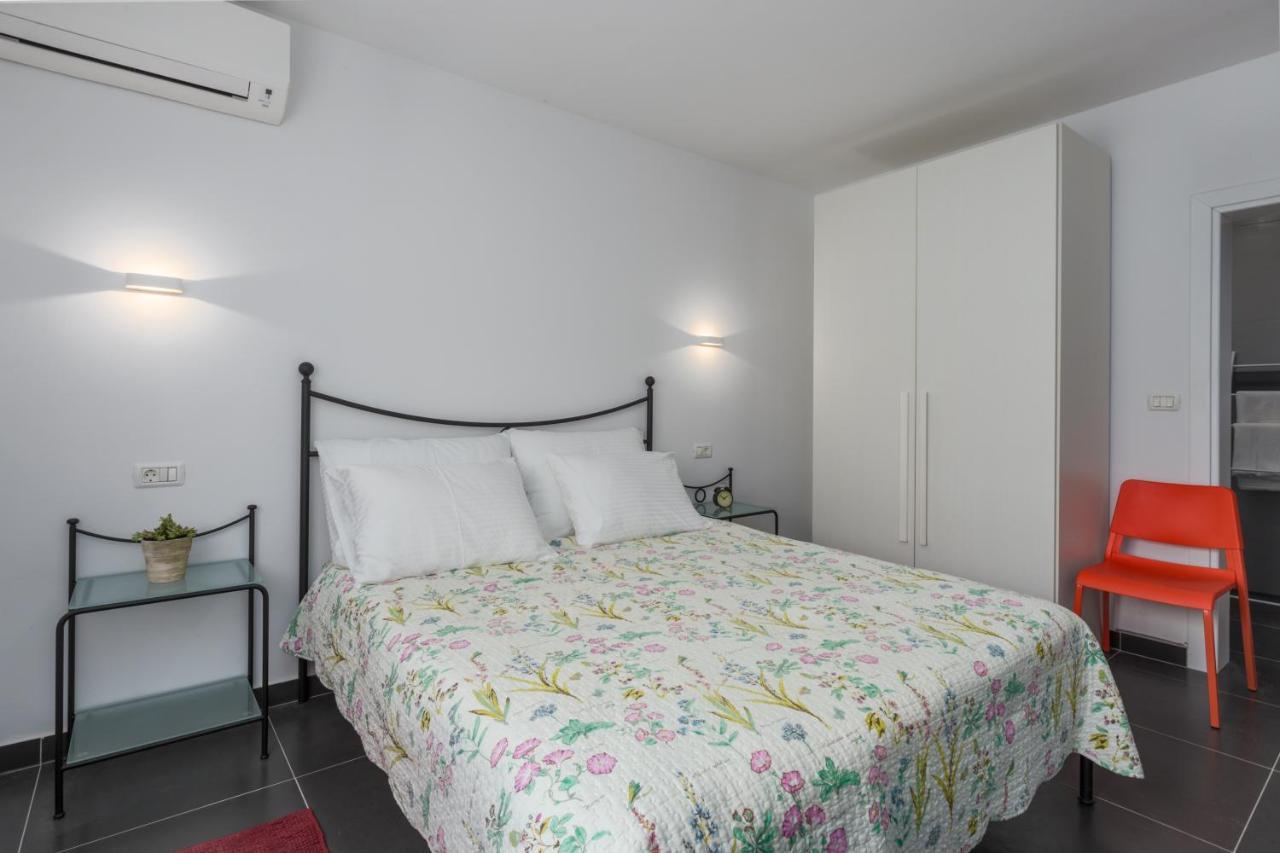 Intimes Room Rovinj Exterior photo